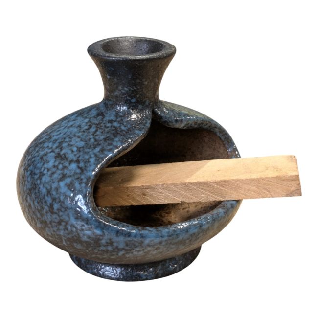 Bruciatore per fumigazione in ceramica nera con paralumi bianchi