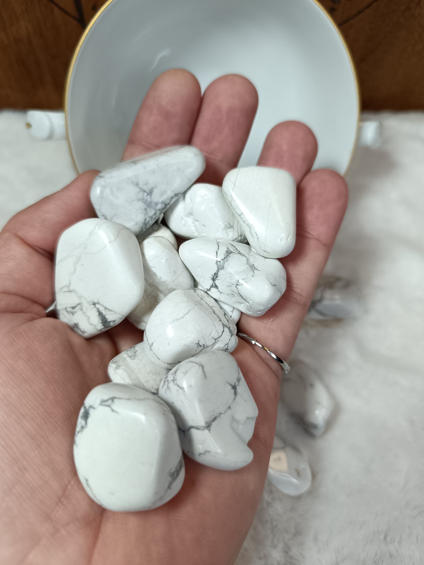 Howlite Burattata