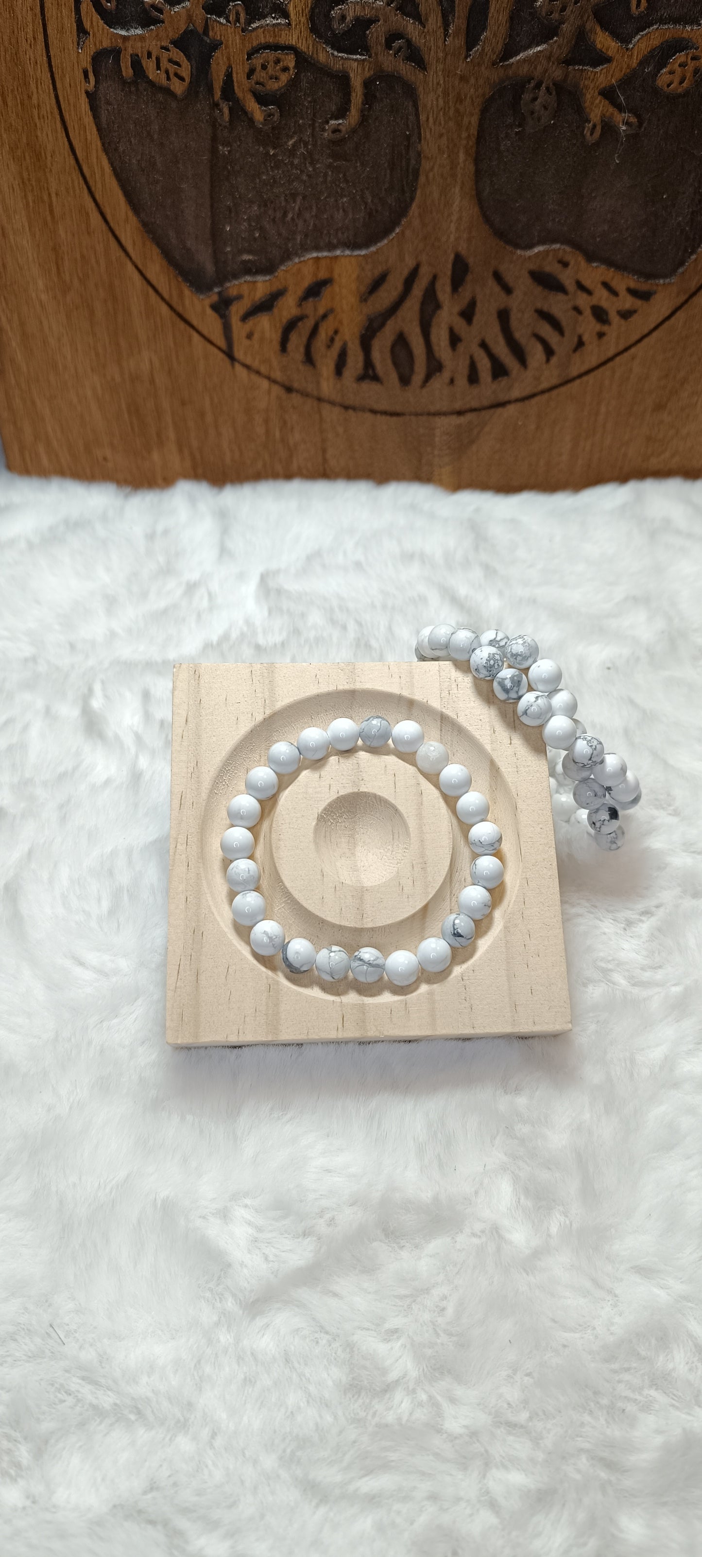 Bracciale in Perle di Howlite - 8 mm