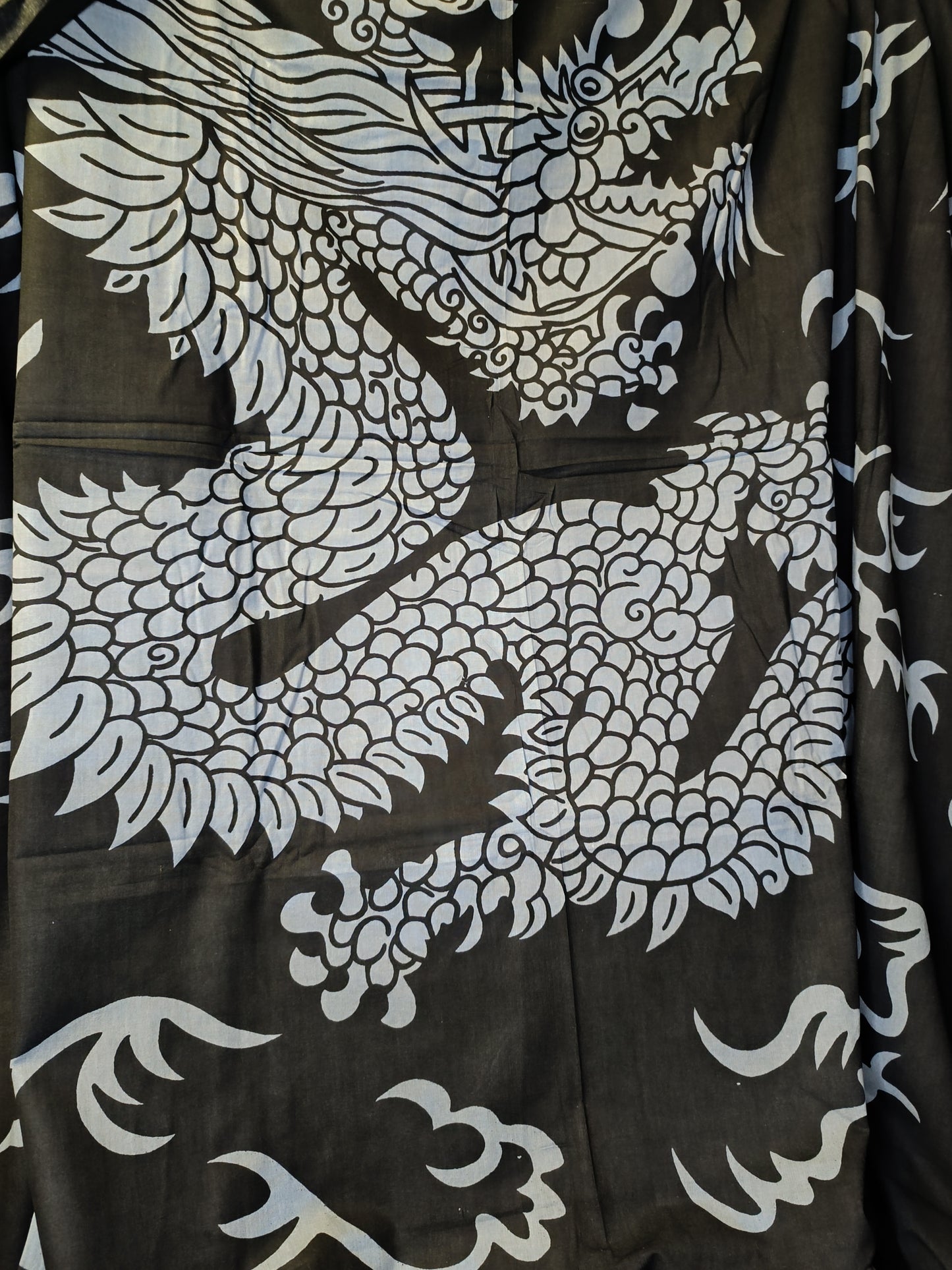 Arazzo con Drago Nero 240x220