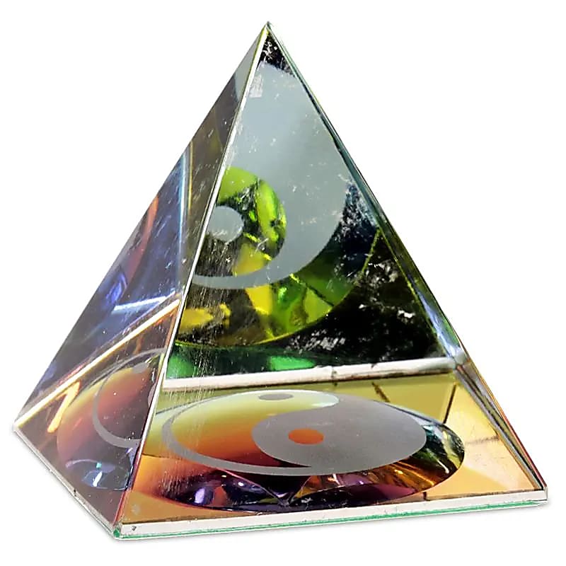 Piramide cristallo Yin Yang