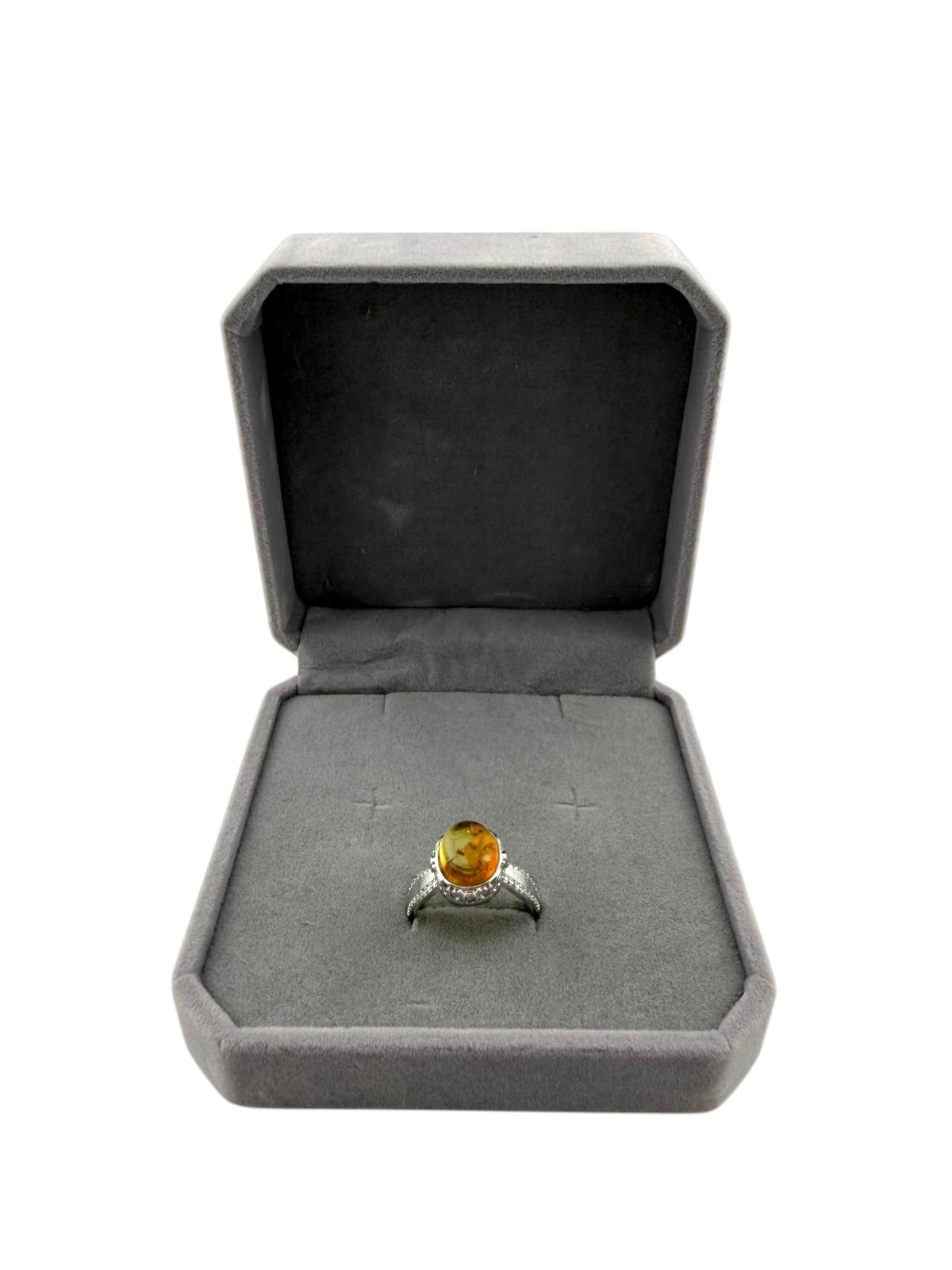Anello ambra cabochon