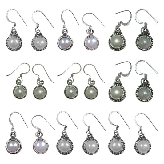 Orecchino in Argento 925 e perla di fiume modello casuale